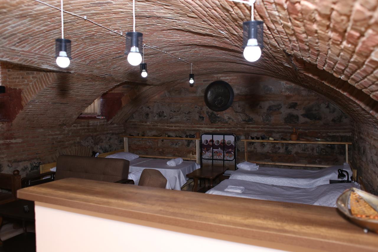 Guest House Kakabadzeebi 9 Tbilisi Exteriör bild