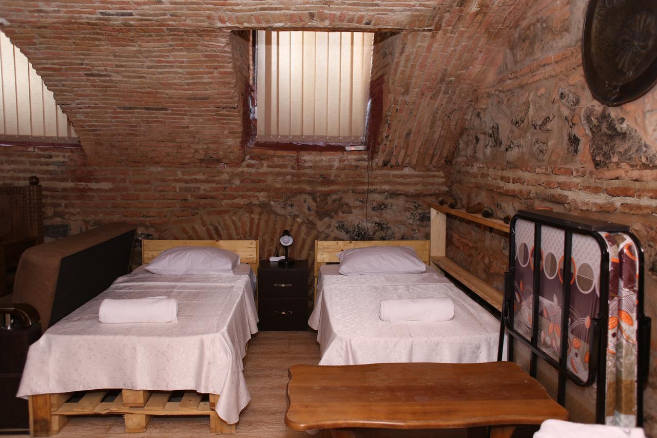 Guest House Kakabadzeebi 9 Tbilisi Exteriör bild